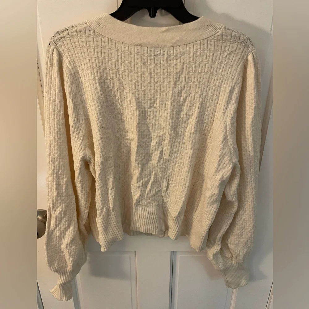 Express V-Neck Bow Cardigan - Picture 3 of 6